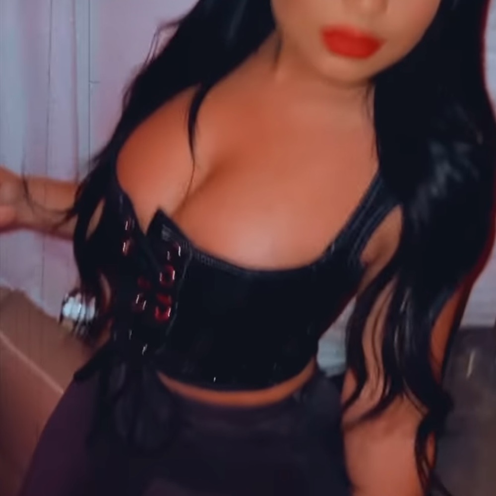 Fashion nova top